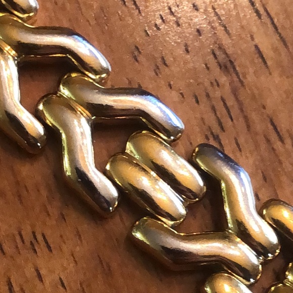 Ladies ESQ by Movado Watch - higher end watch! - Picture 10 of 13